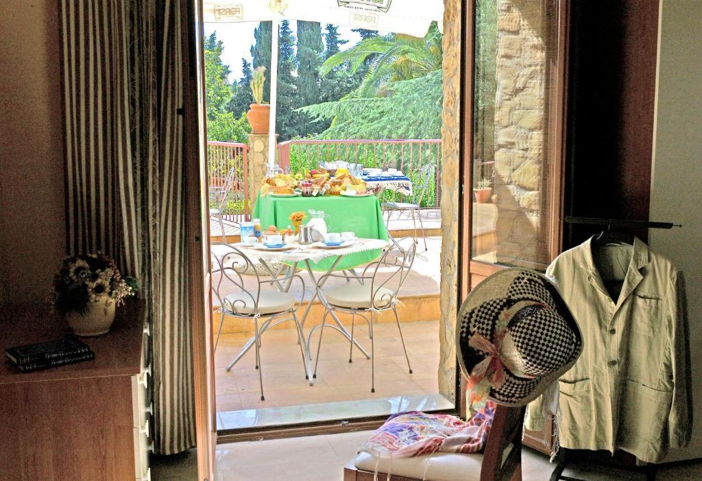 B&B Villa Casablanca Έννα Δωμάτιο φωτογραφία